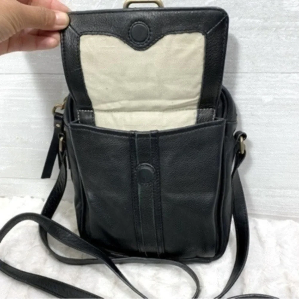 ALCO women’s genuine leather crossbody bag Color Black
